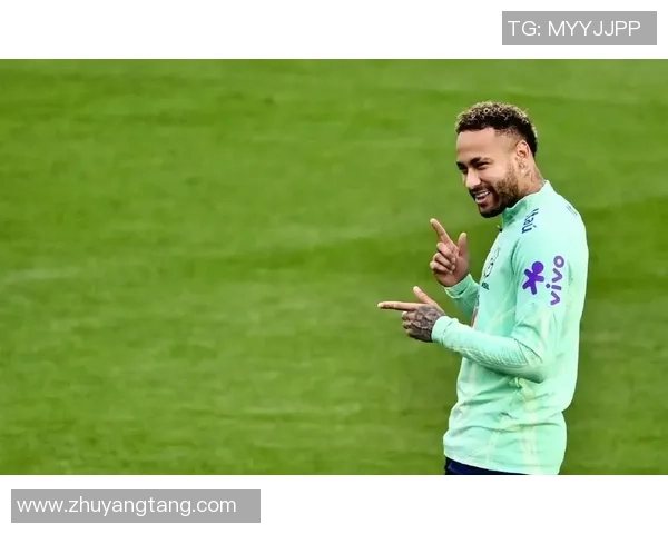 足球明星内马尔身着西装展现绅士风范引领时尚潮流 足球明星内马尔身着西装展现绅士风范引领时尚潮流